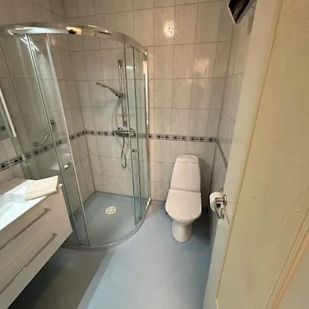 アパート Sentralt Hus Med Egen Parkering *