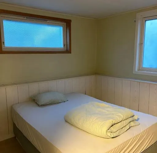 Sentralt Hus Med Egen Parkering Apartamento