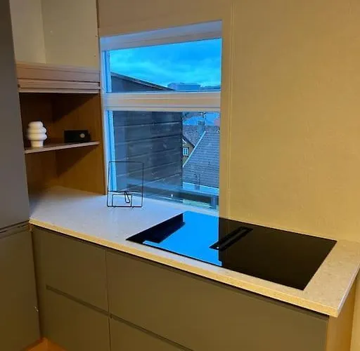 Apartamento Sentralt Hus Med Egen Parkering Egersund